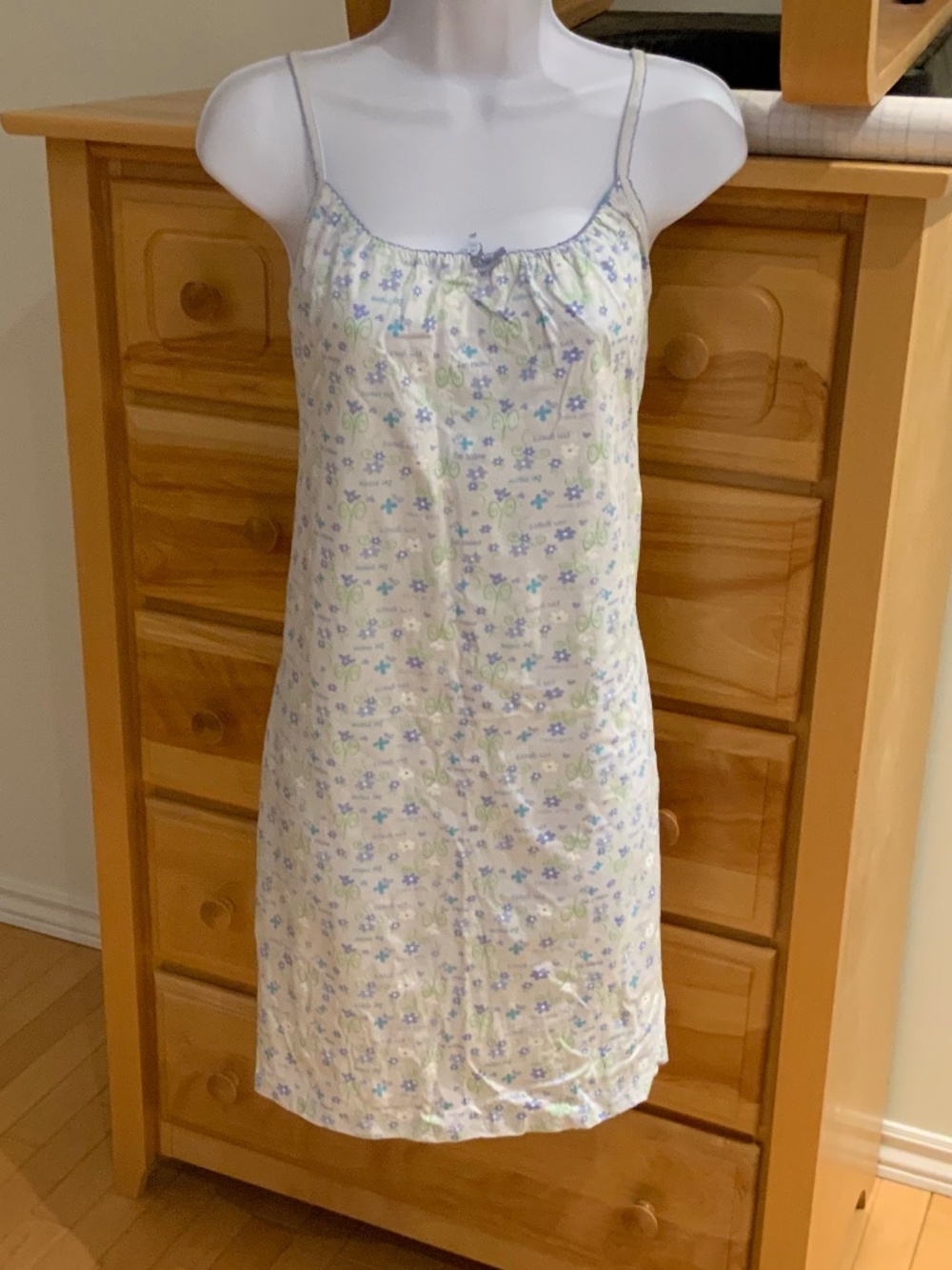 Lilianne Lingerie sleepwear, size medium, colour blue, made in India
